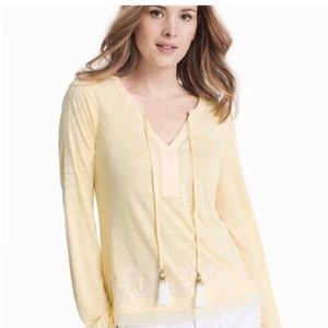 Beautiful White House Black Market Tunic